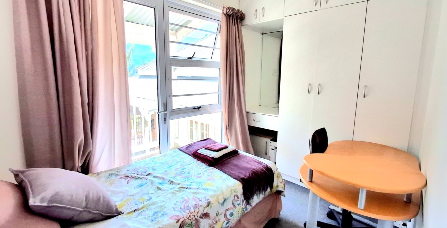 7 Bedroom Property for Sale in Heather Park Western Cape